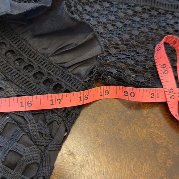 Haute Rogue Black Mini Long Sleeve Lined Ruffle Sheer NEW size medium - Picture 9 of 14